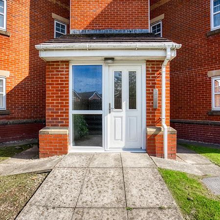 Sandy Lane Apartment Skelmersdale Exterior photo